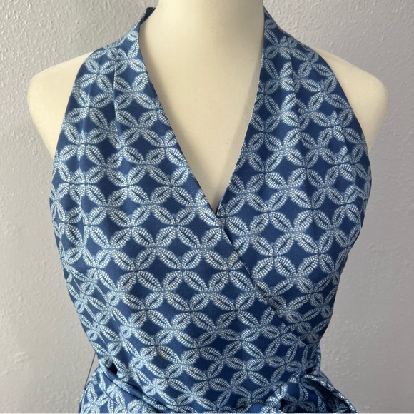 Lafayette 148 blue 100% silk geometric wrap dress 2 petite - Picture 3 of 7